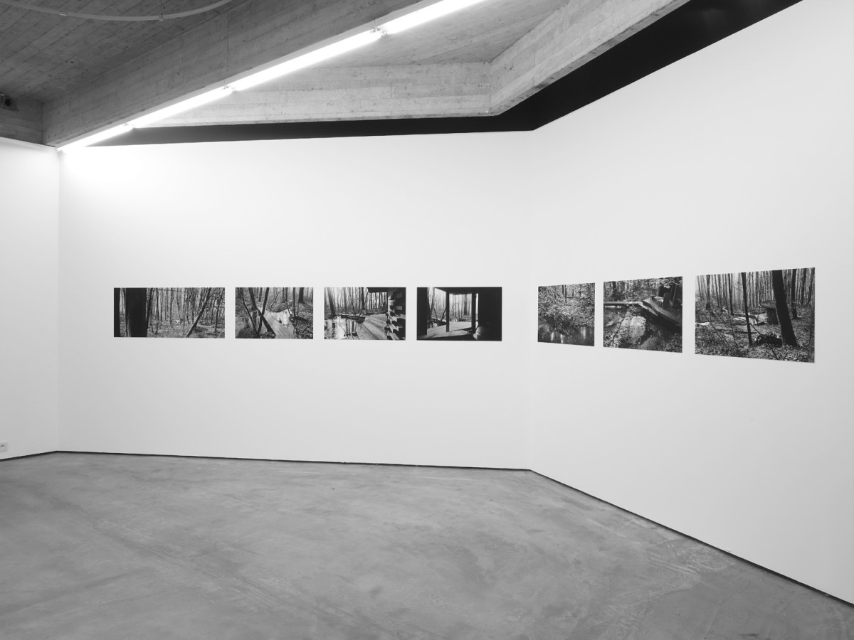 Exhibition View  ‘Flash B(l)ack’ at CC Strombeek 2009 - 